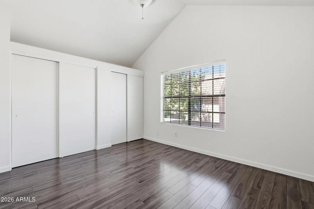 Real Estate Picture 20