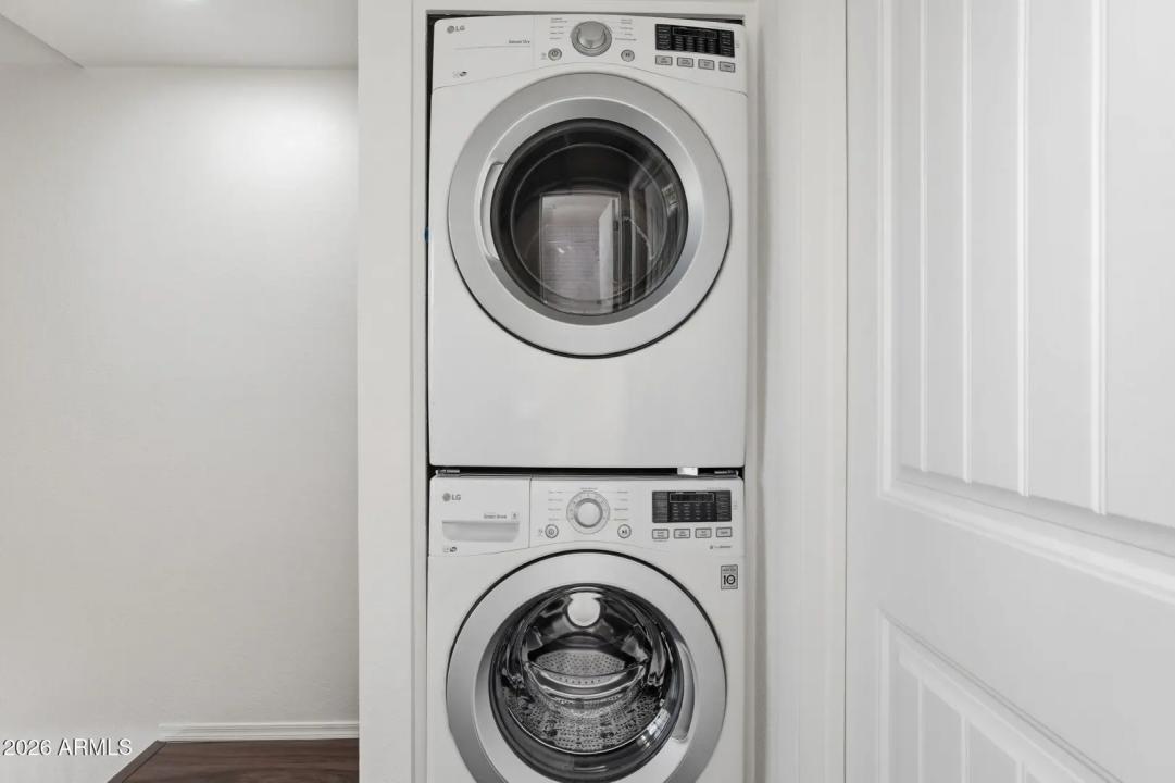 Real Estate Picture 18