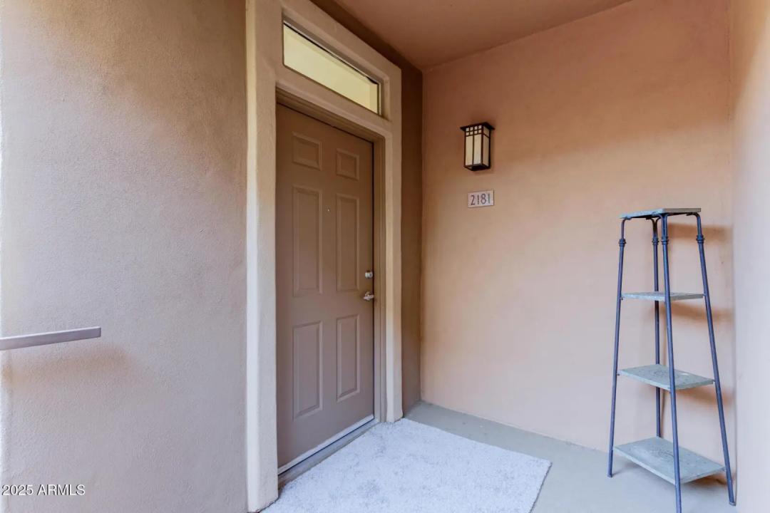 Real Estate Picture 5