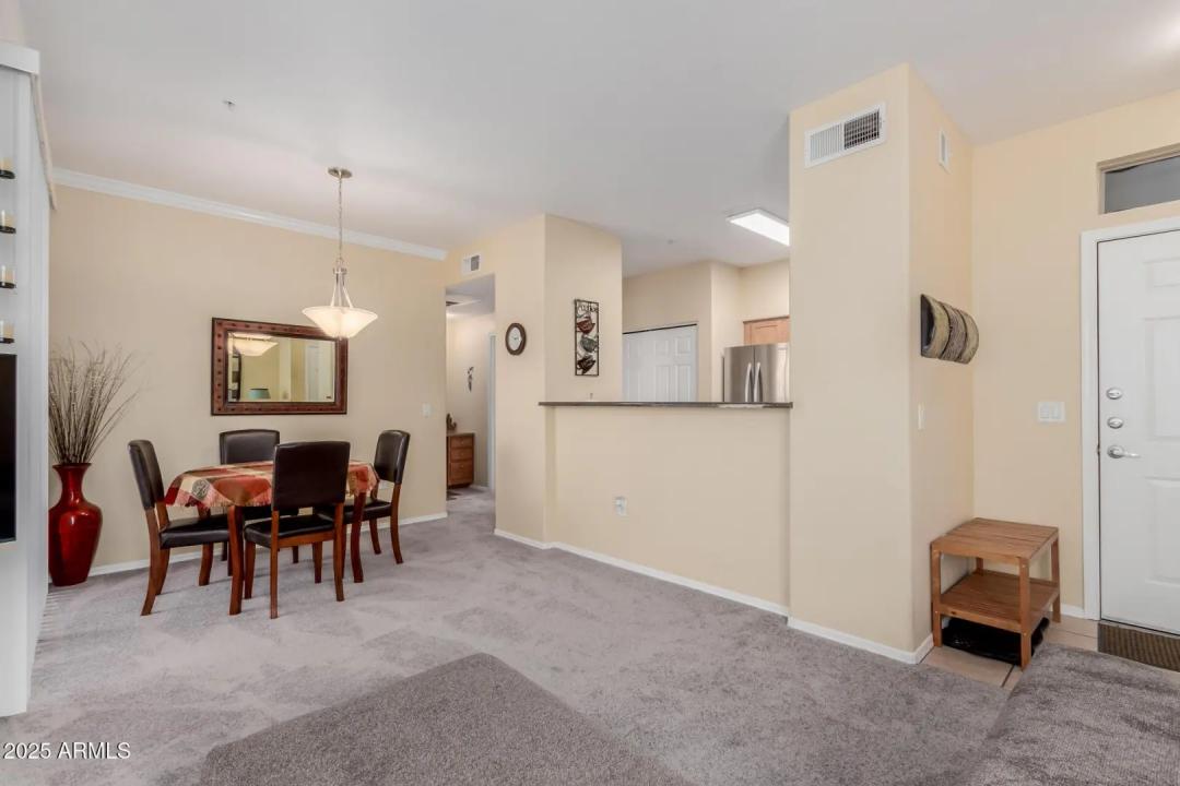 Real Estate Picture 8