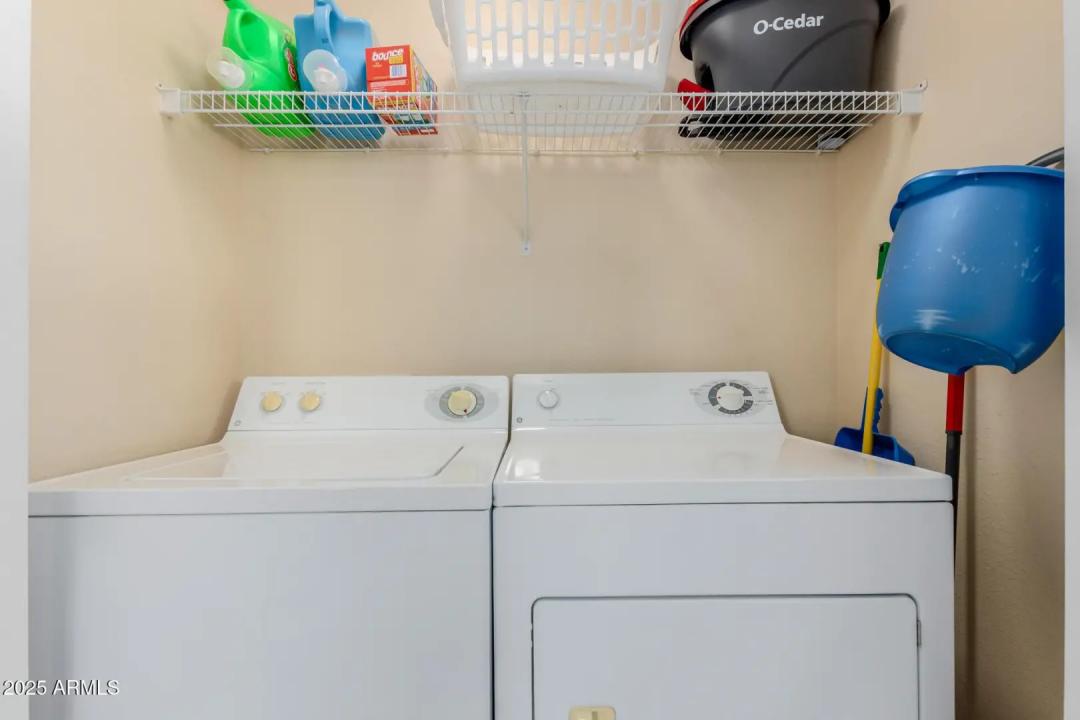 Real Estate Picture 14