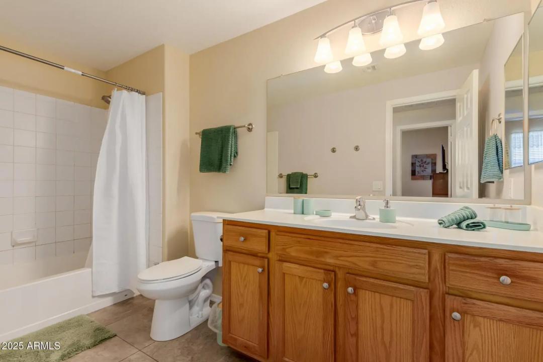 Real Estate Picture 20