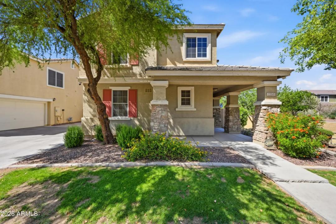 Real Estate Picture 1