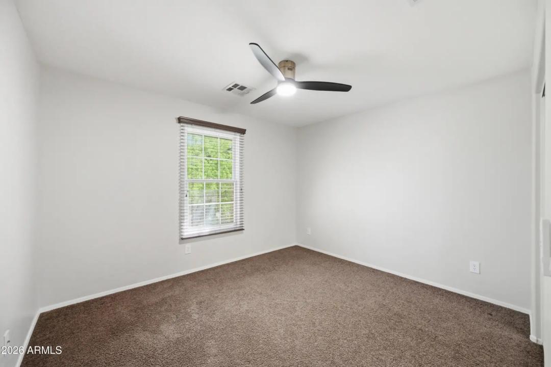 Real Estate Picture 19