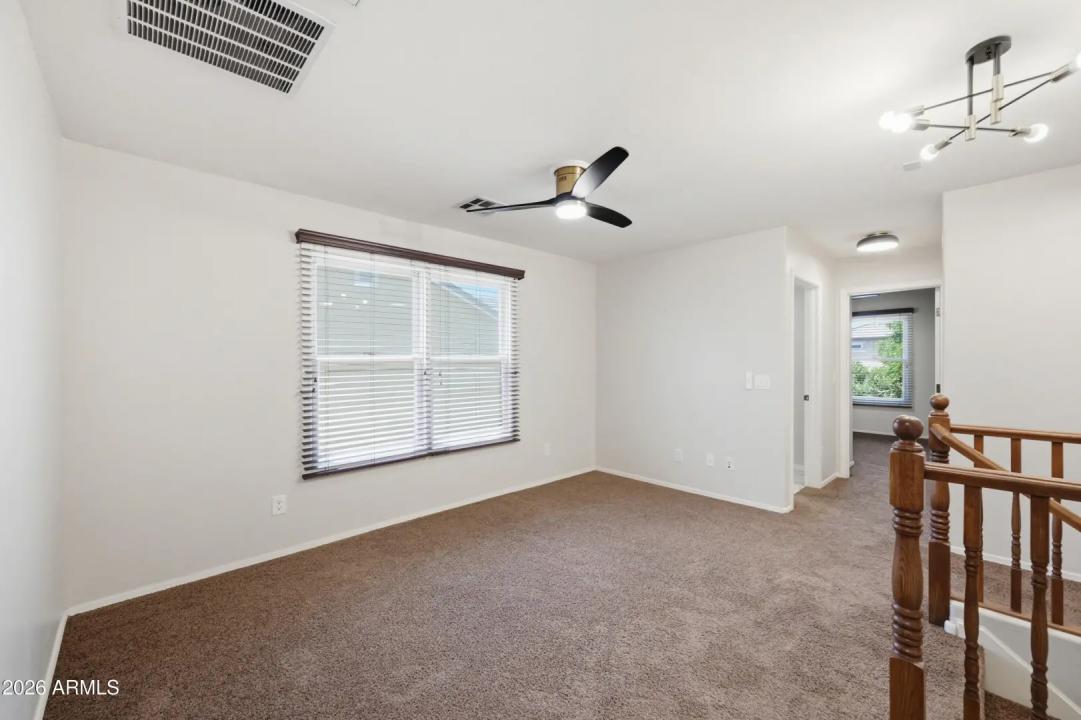 Real Estate Picture 13
