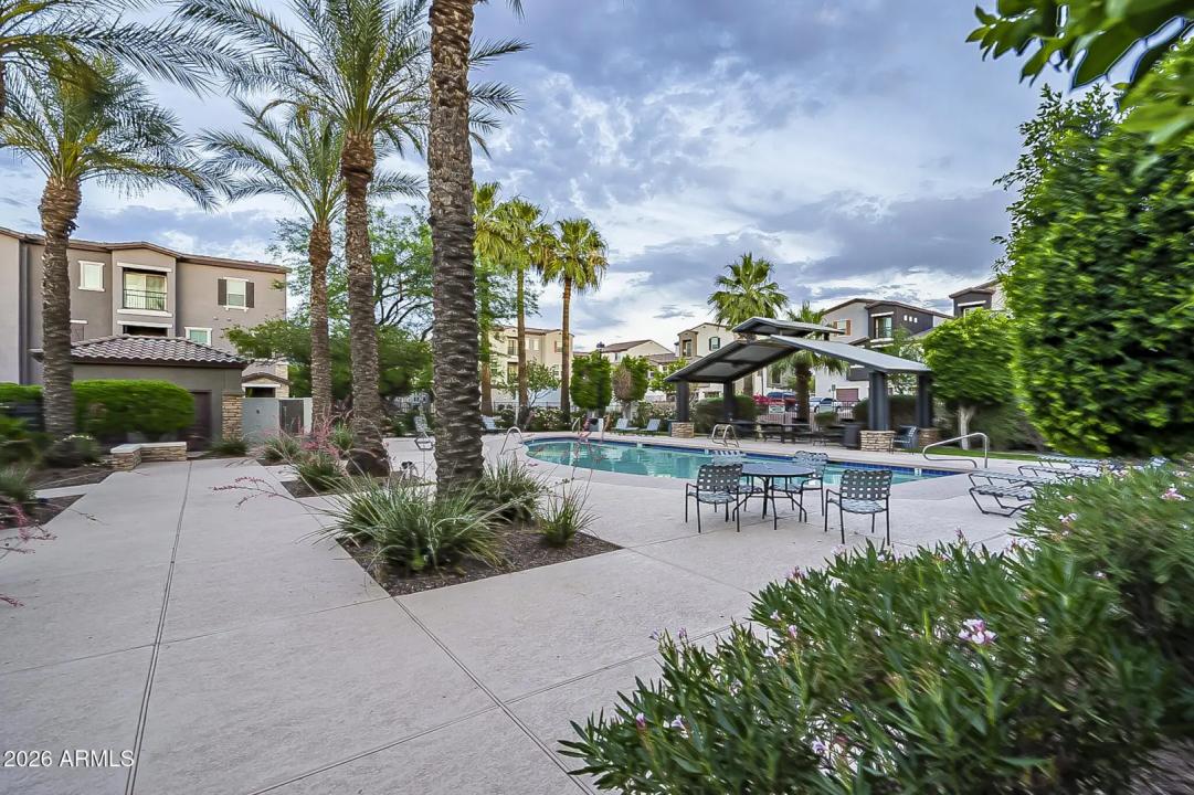 Real Estate Picture 40