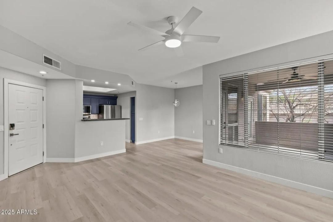 Real Estate Picture 11