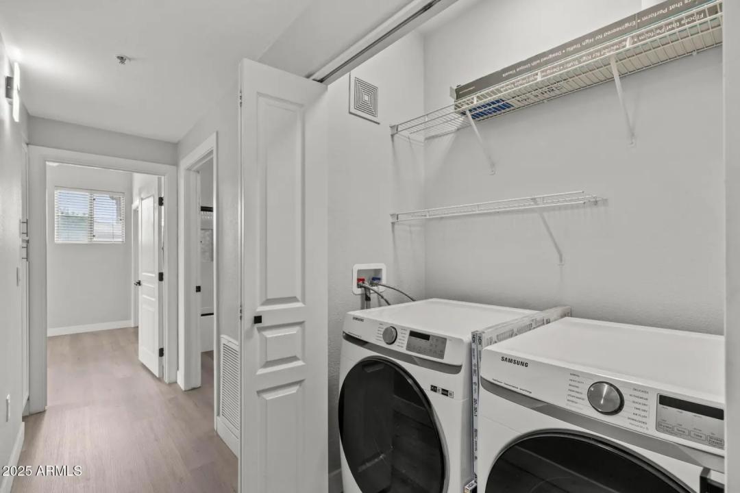 Real Estate Picture 22