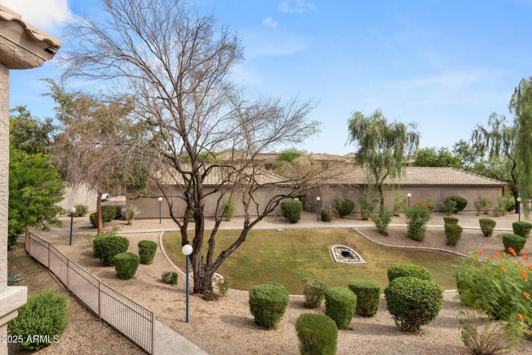 Real Estate Picture 38