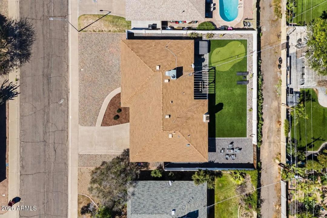 Real Estate Picture 35