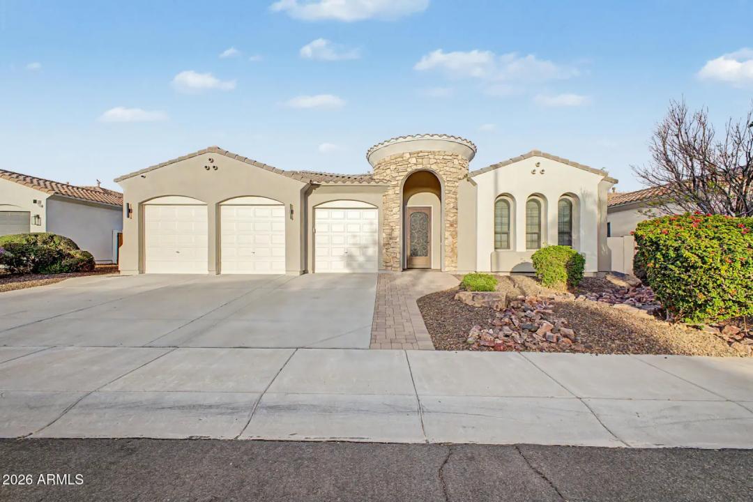 Real Estate Picture 1