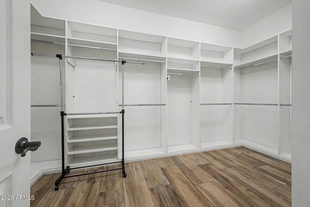 Real Estate Picture 21