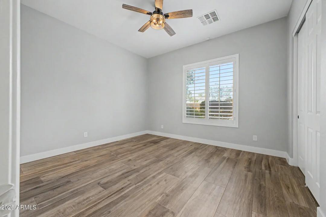Real Estate Picture 27
