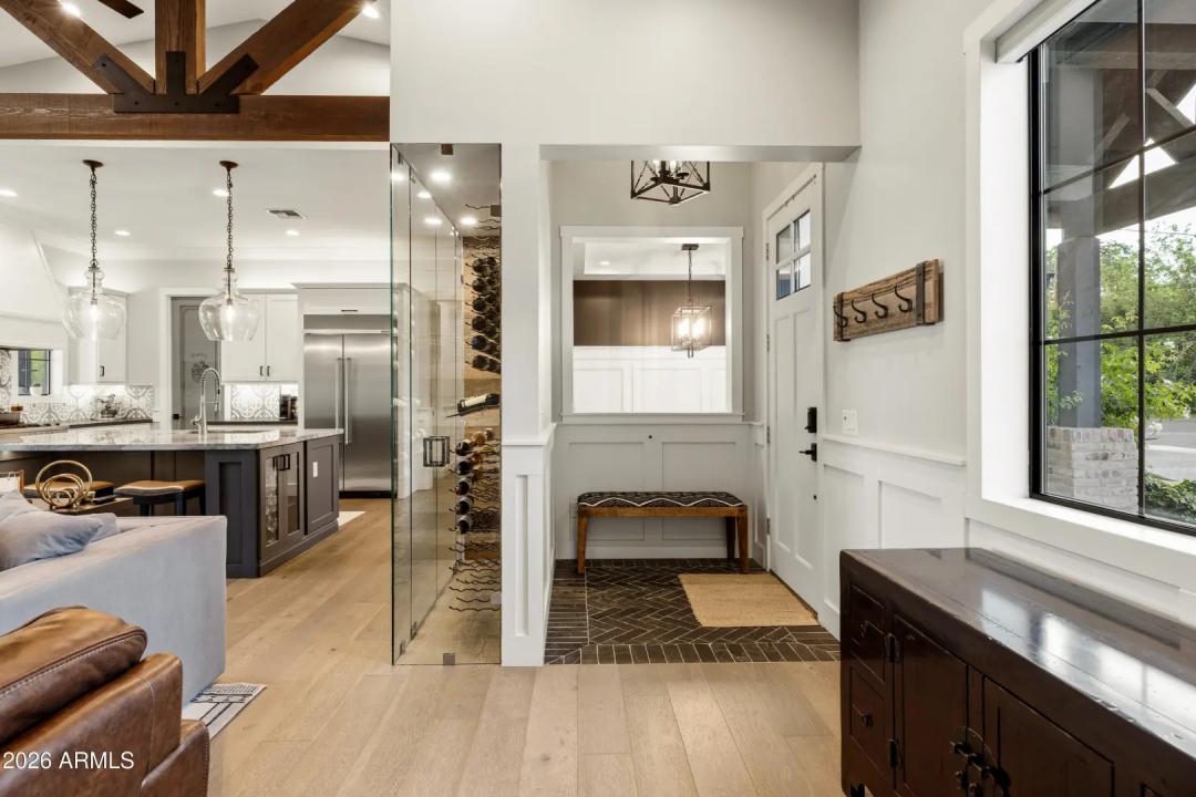 Real Estate Picture 2