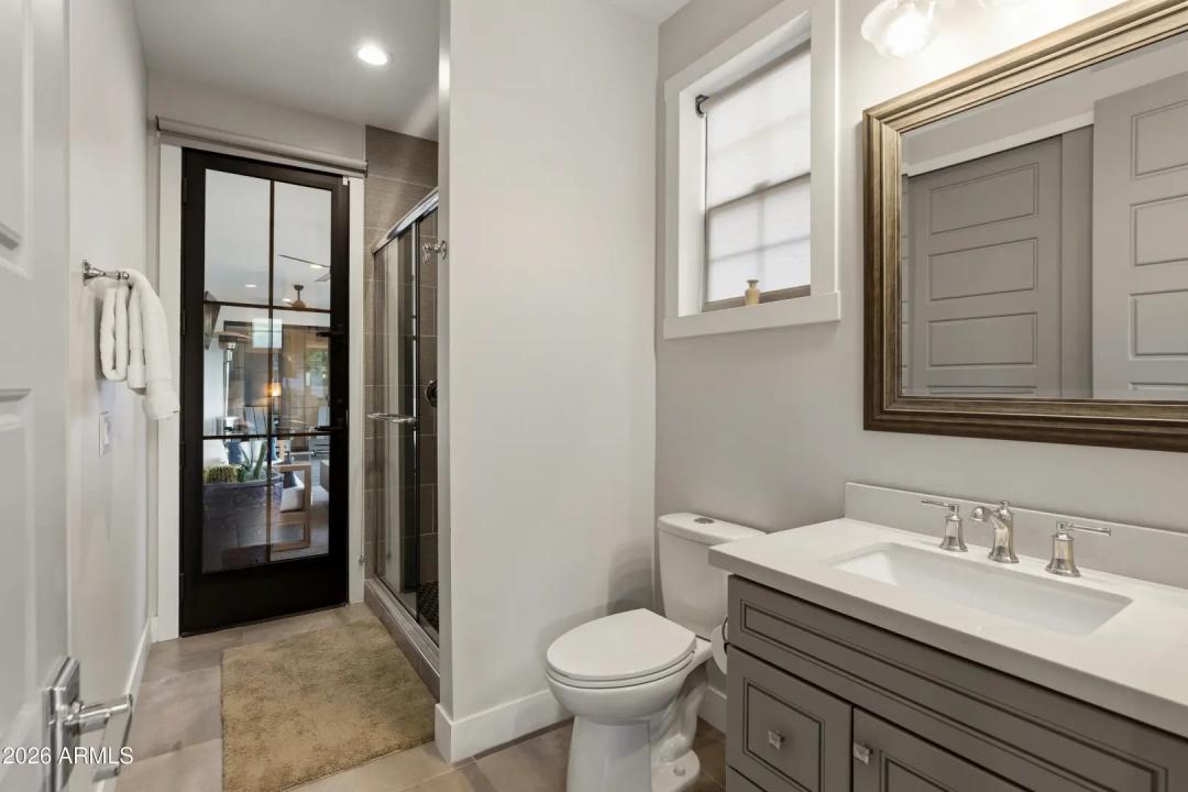 Real Estate Picture 25