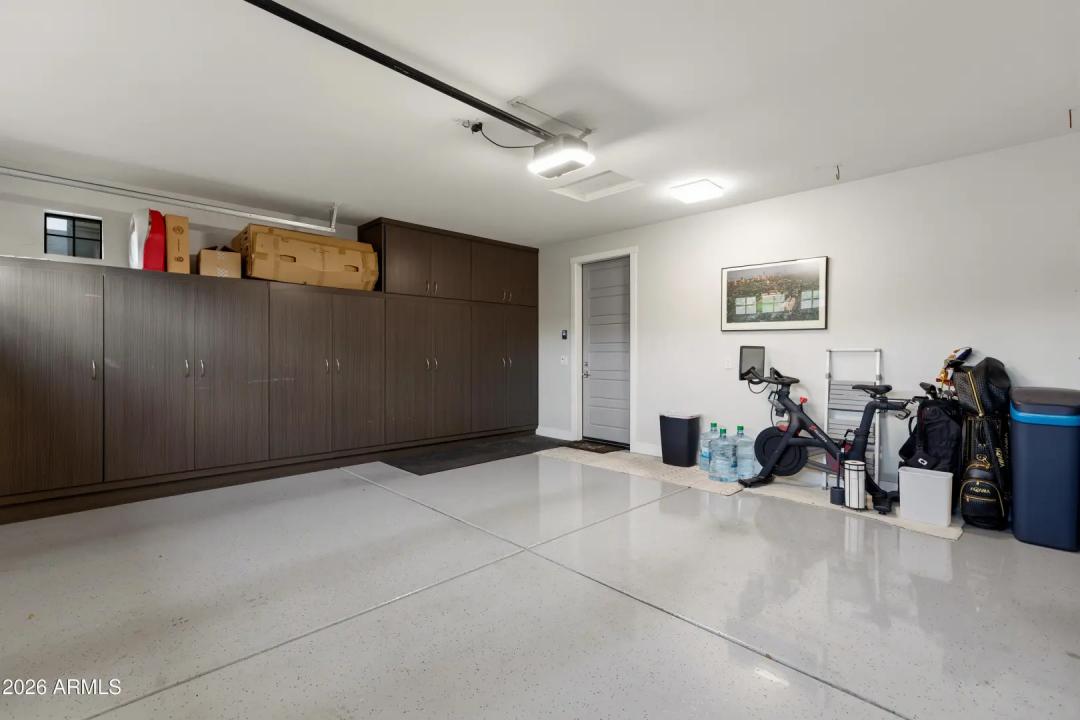Real Estate Picture 36