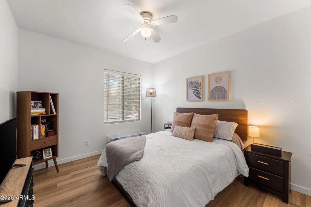 Real Estate Picture 26