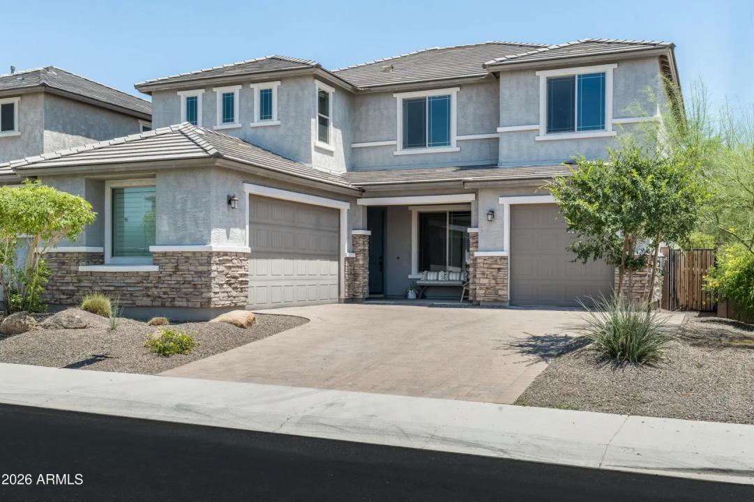Real Estate Picture 2