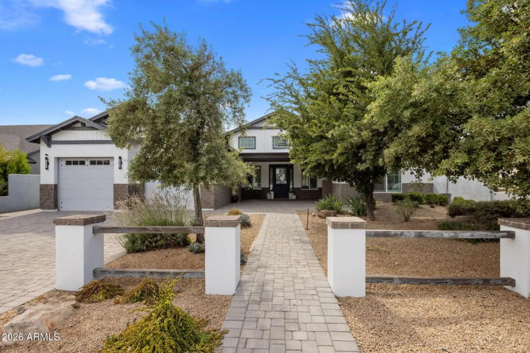 Real Estate Picture 2