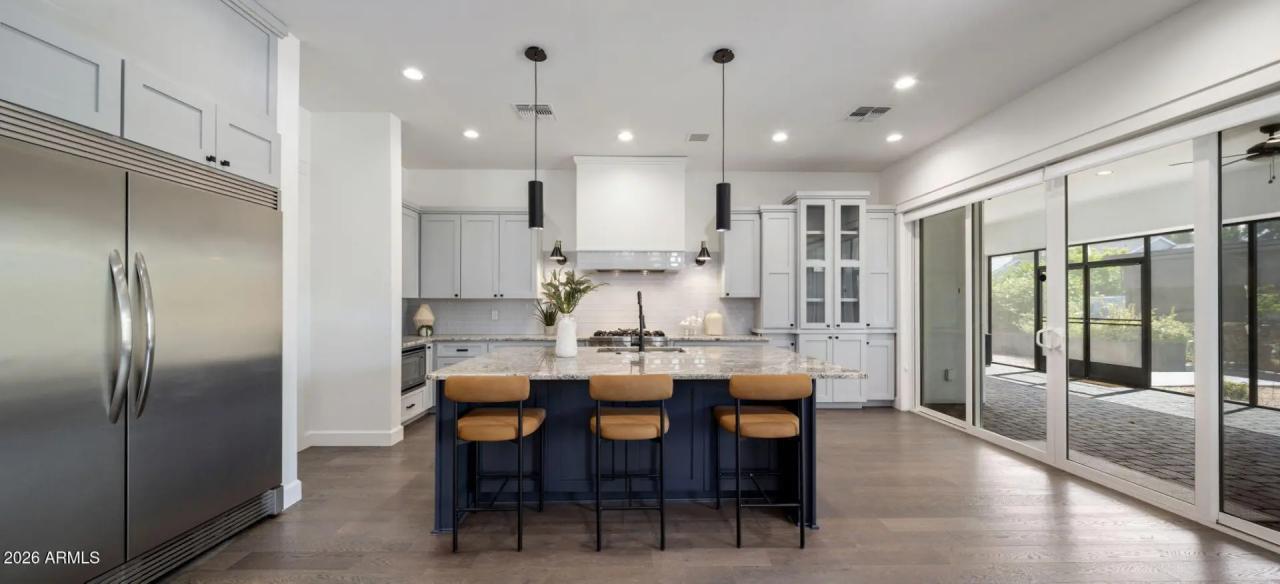 Real Estate Picture 9
