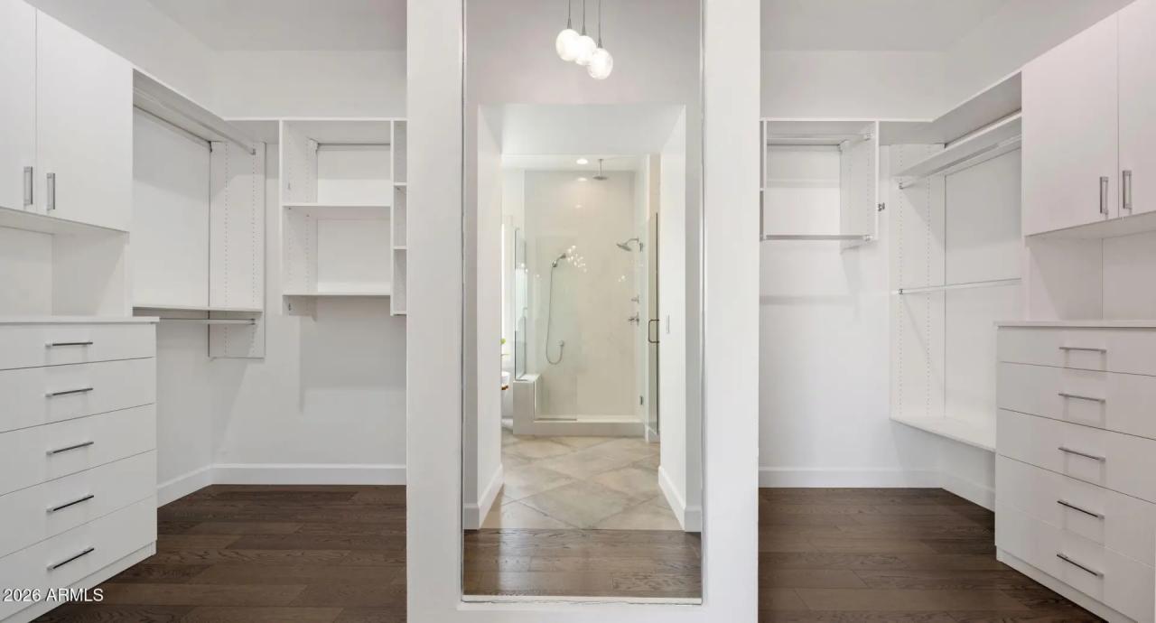 Real Estate Picture 22