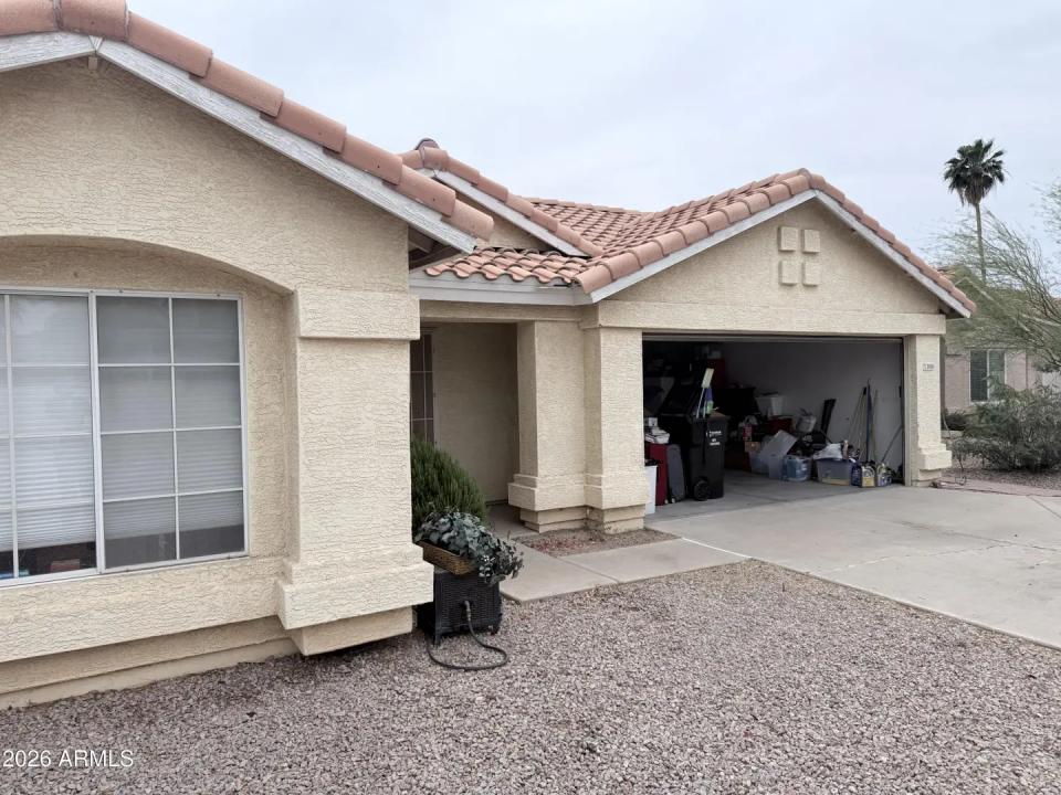 Real Estate Picture 2