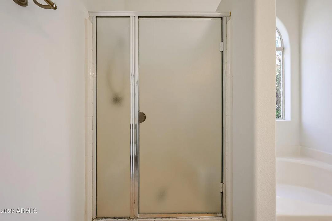 Real Estate Picture 11