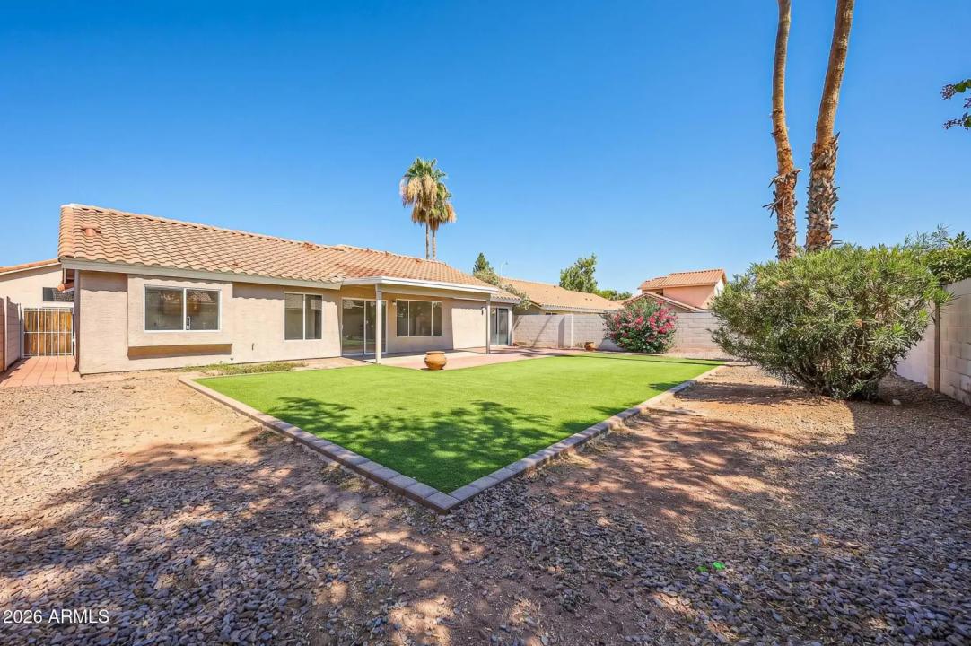 Real Estate Picture 2