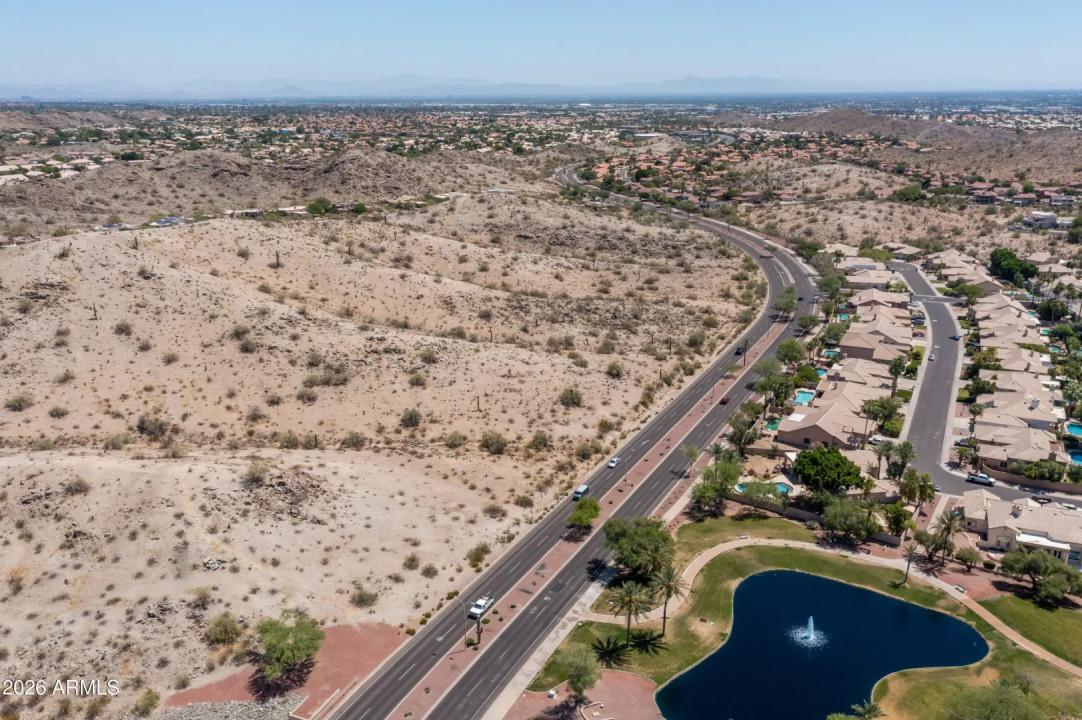 Real Estate Picture 35