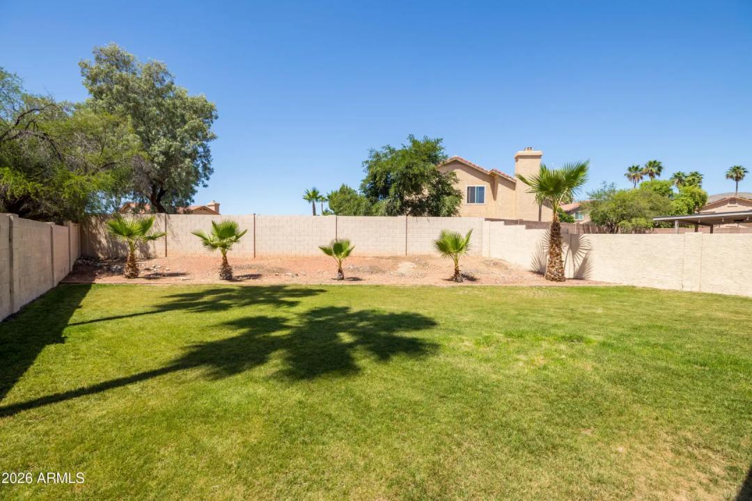 Real Estate Picture 16