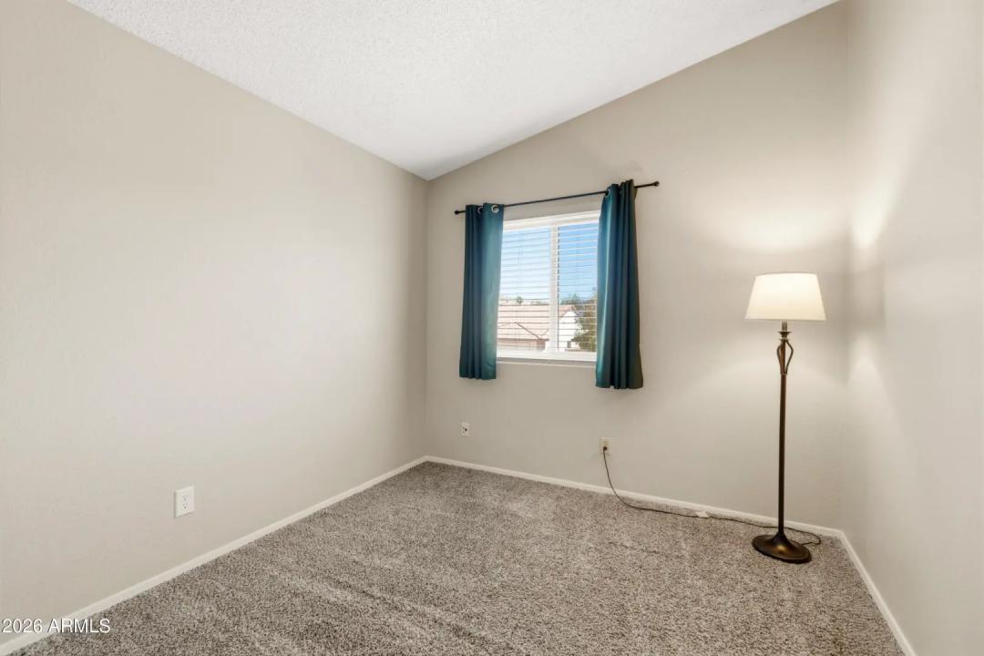 Real Estate Picture 26