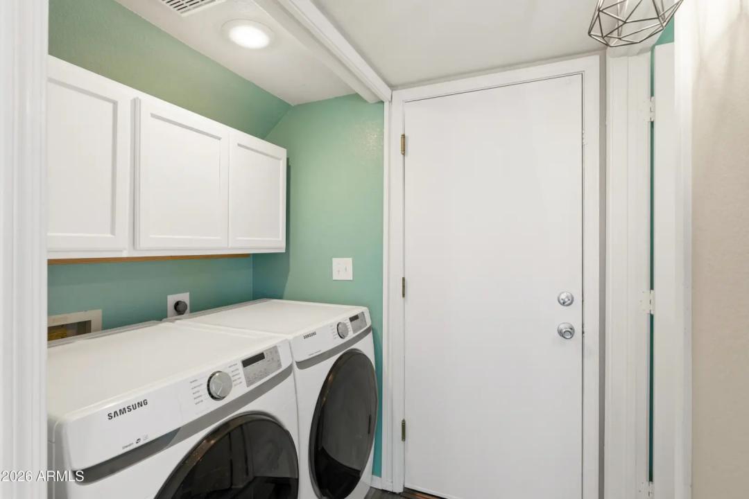 Real Estate Picture 28