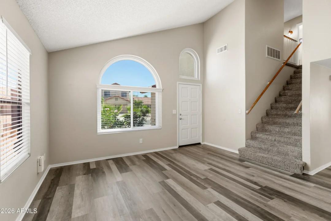 Real Estate Picture 2