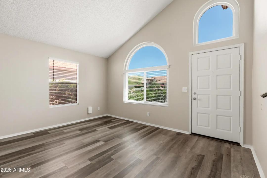 Real Estate Picture 31