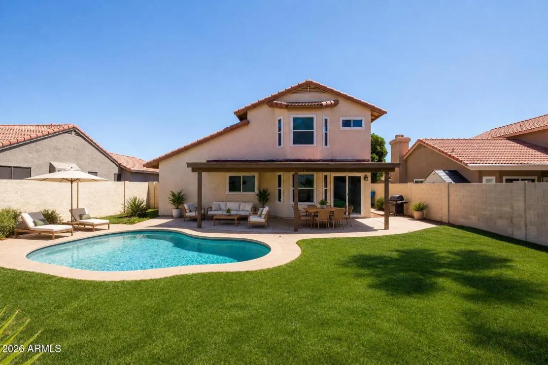Real Estate Picture 2