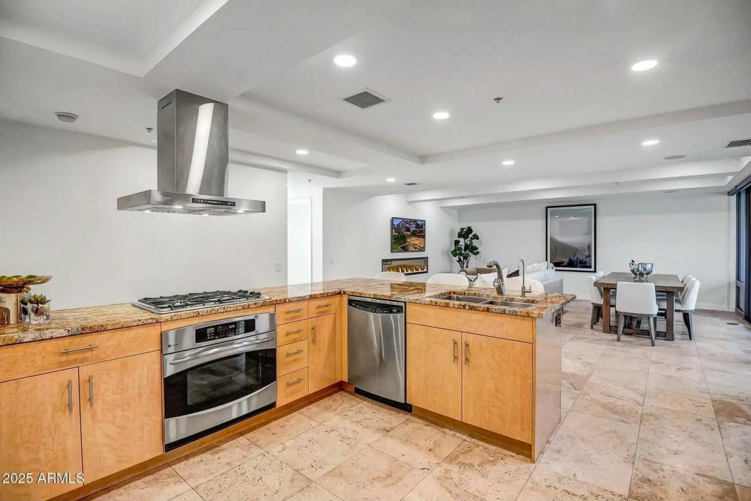 Real Estate Picture 2