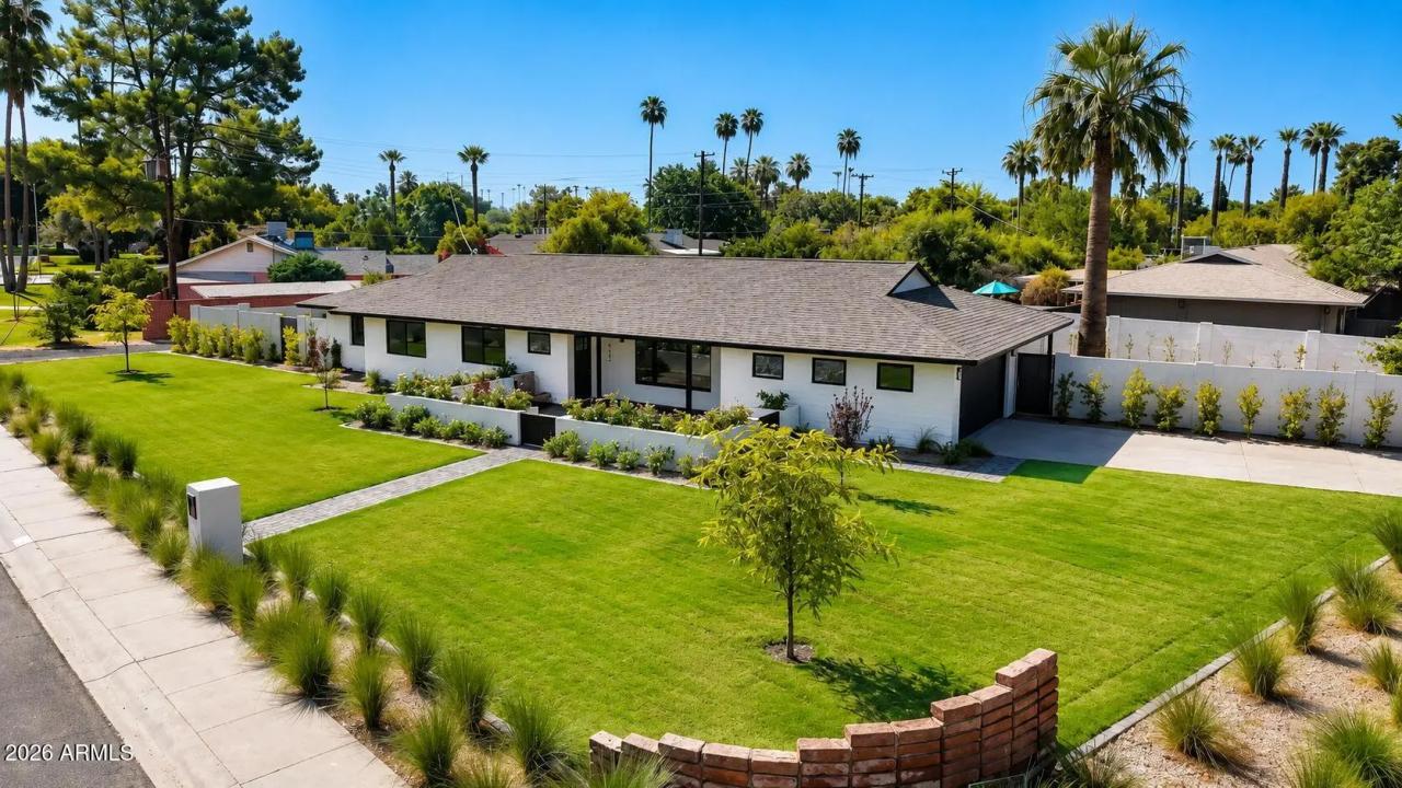 Real Estate Picture 2