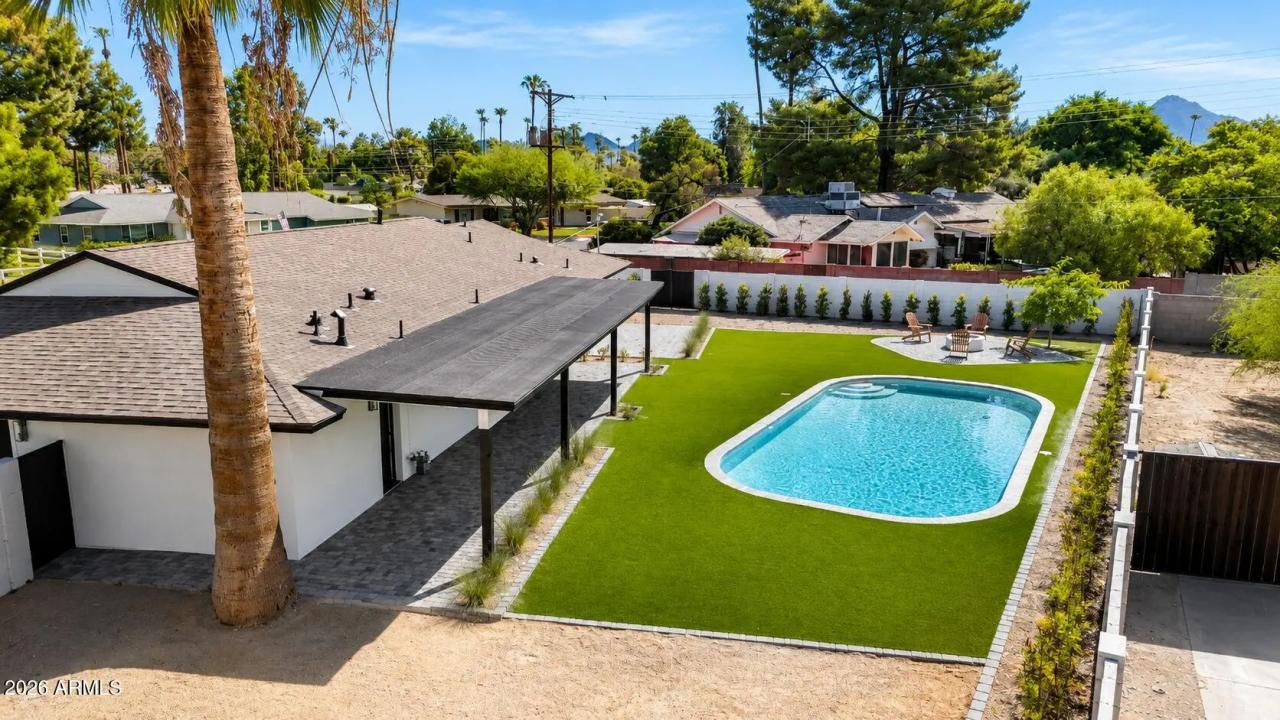 Real Estate Picture 36