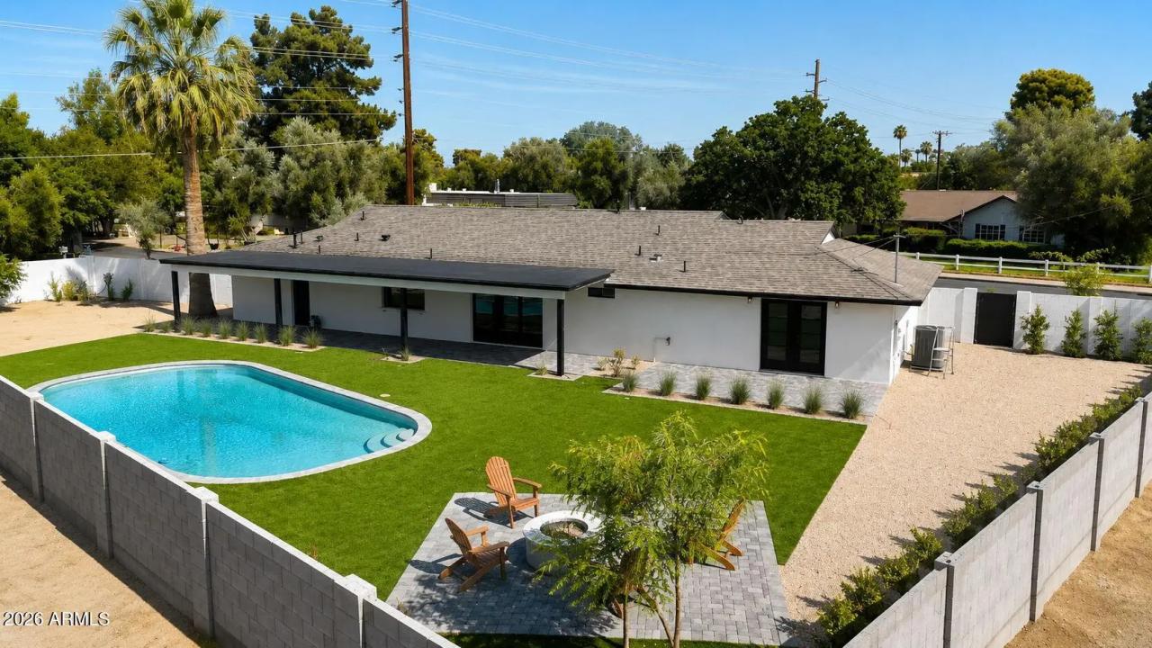 Real Estate Picture 39