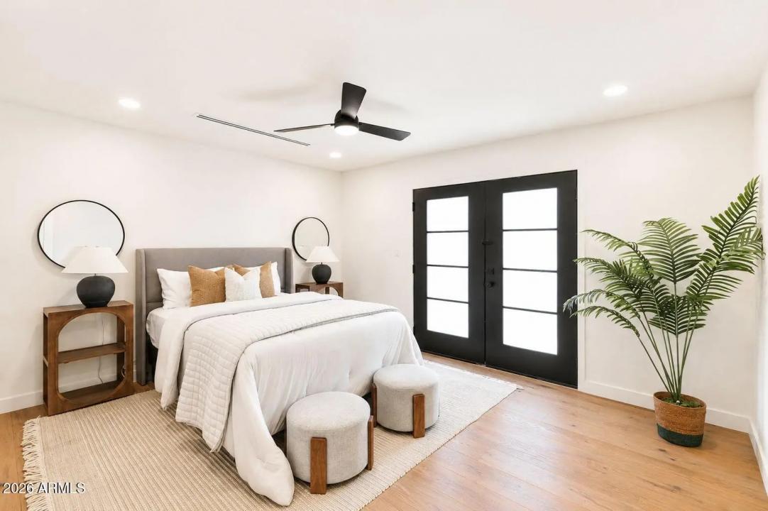 Real Estate Picture 22