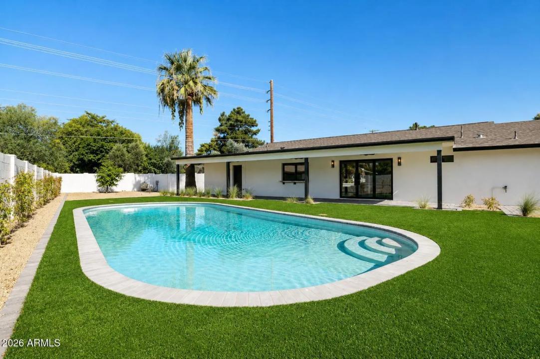 Real Estate Picture 42