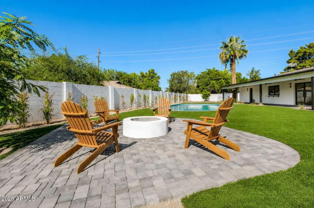 Real Estate Picture 35