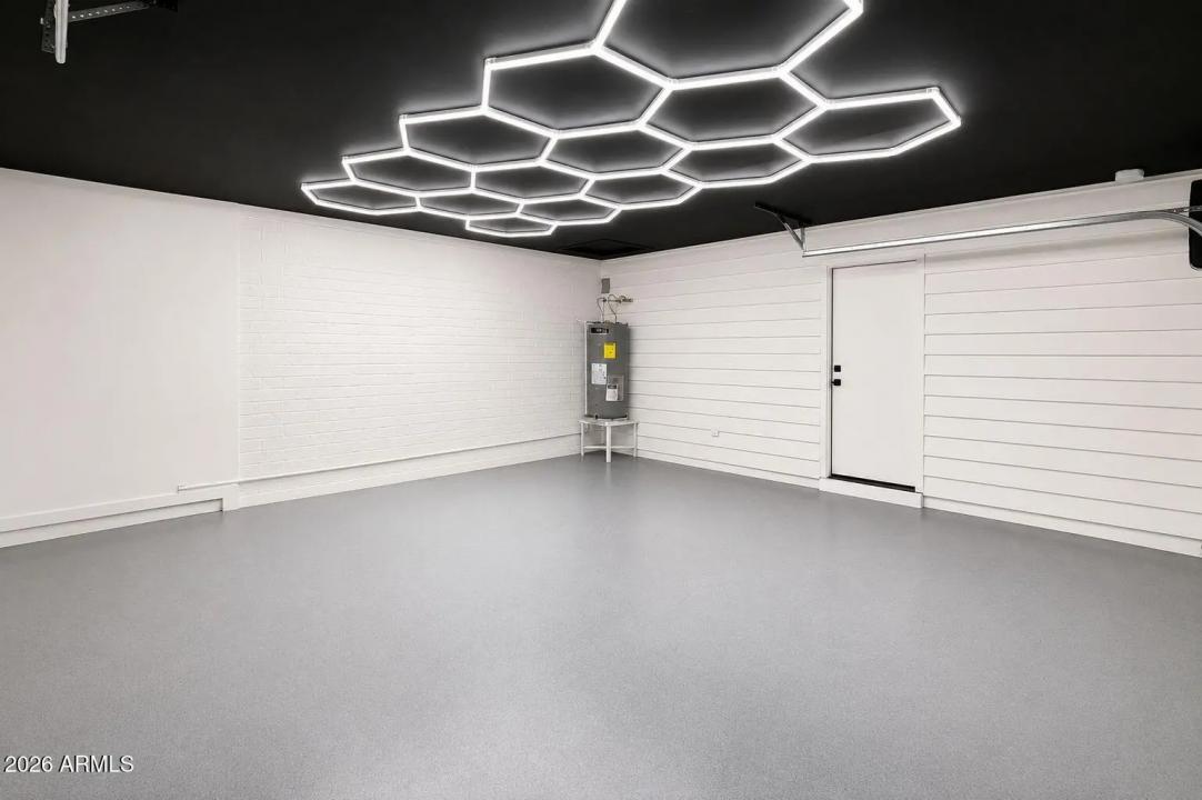 Real Estate Picture 43