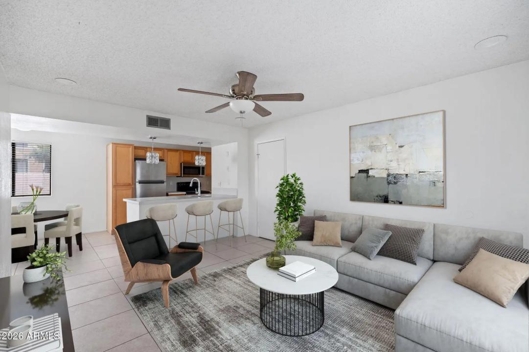 Real Estate Picture 1