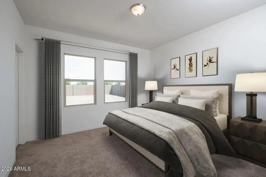 Real Estate Picture 14