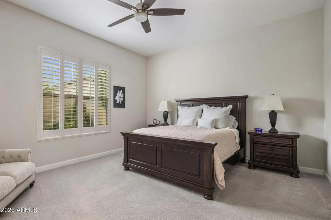 Real Estate Picture 21
