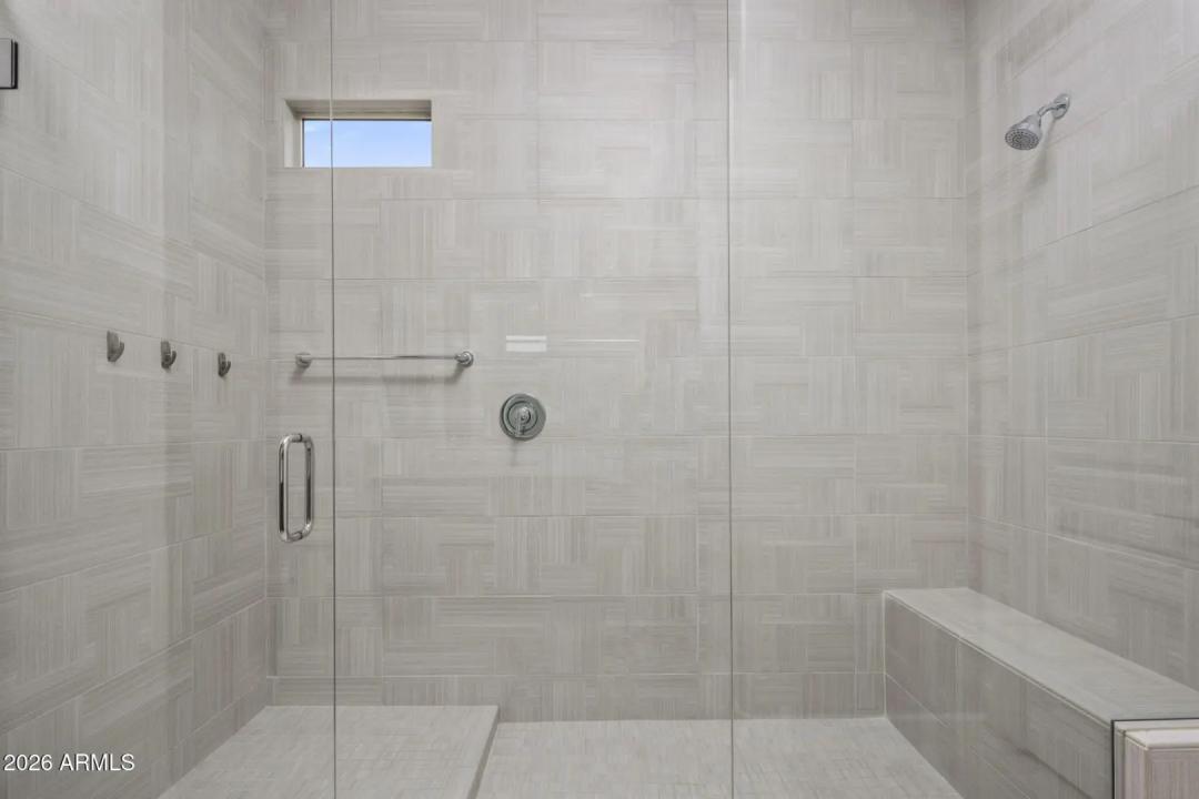 Real Estate Picture 26