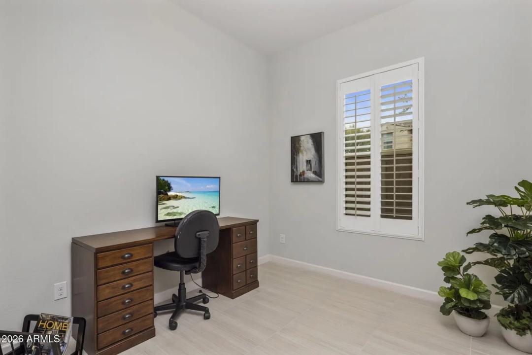 Real Estate Picture 29