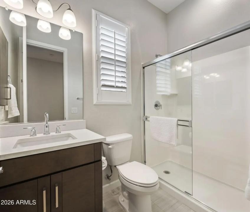Real Estate Picture 33