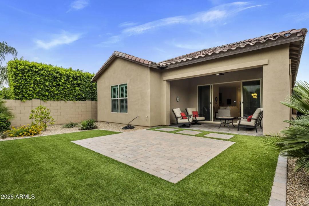 Real Estate Picture 43